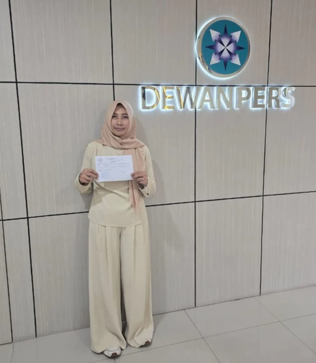 Dituding Sebarkan Hoaks. Pengacara Wiwik Laporkan CBN-Indonesia ke Dewan Pers