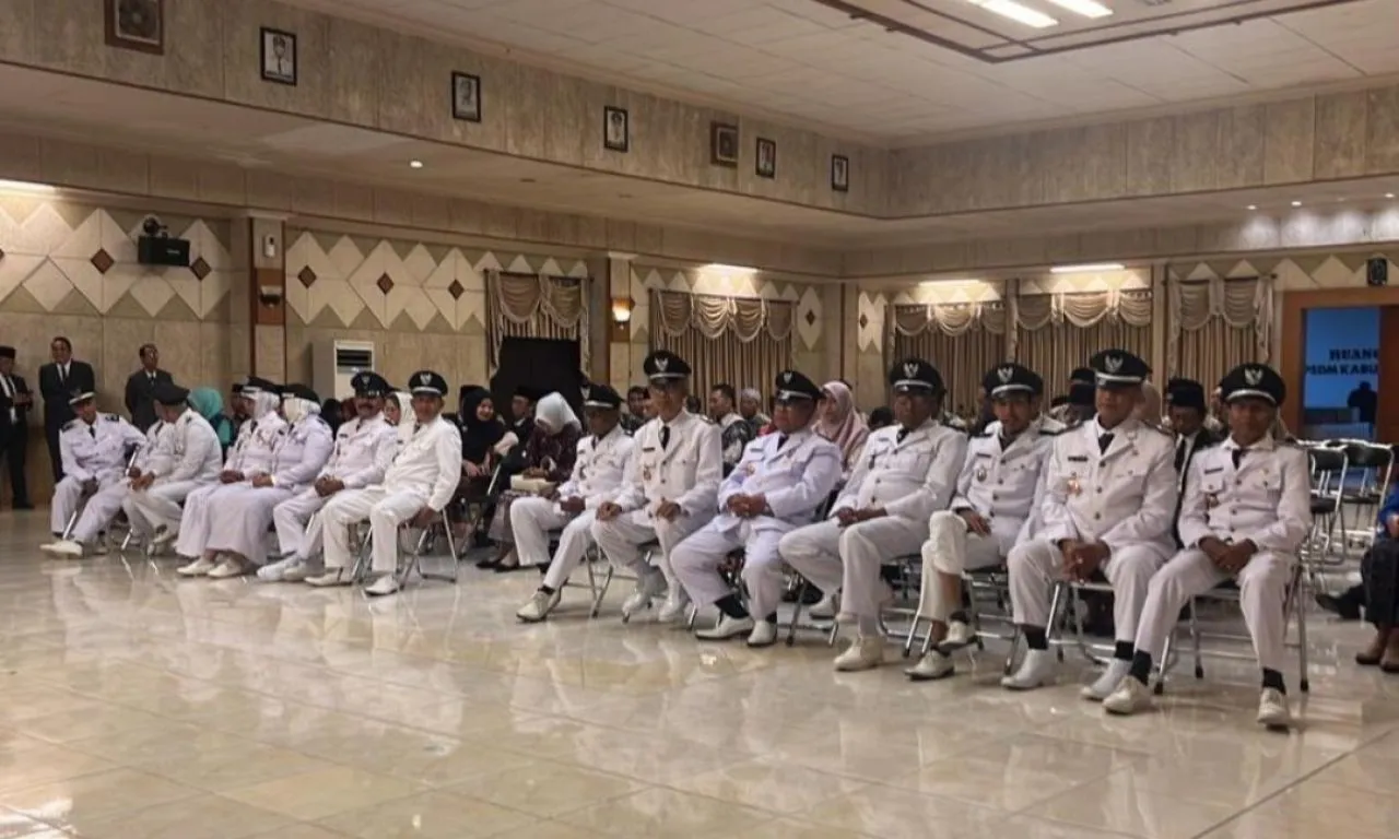 14 Kades Perpanjangan Jabatan Dilantik Bupati Yani, Ini Daftar Lengkapnya