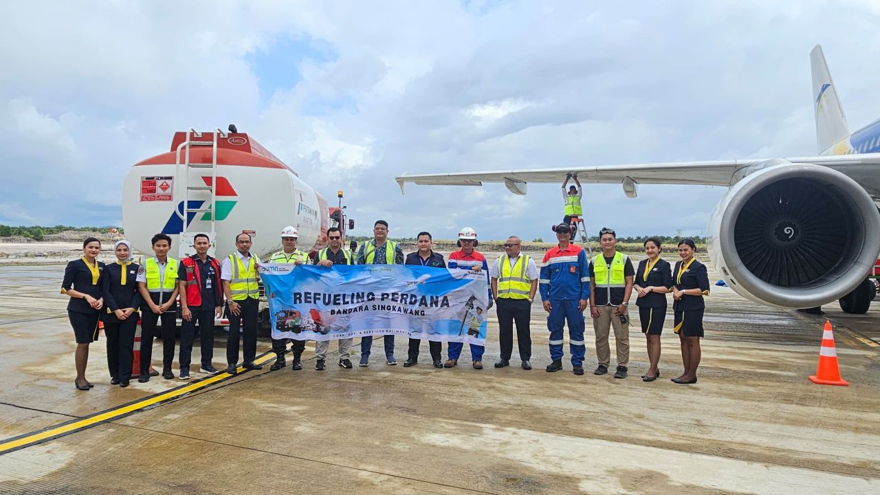 Pengisian Avtur Perdana di Bandara Singkawang, Pertamina Patra Niaga Pastikan Pasokan Energi Aman