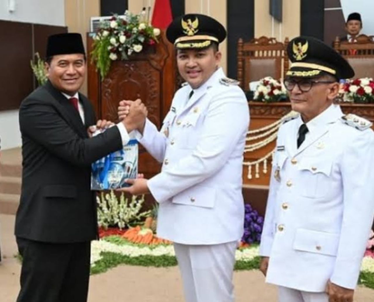 HM Rusdi Sutejo sertijab di gedung DPRD Kabupaten Pasuruan