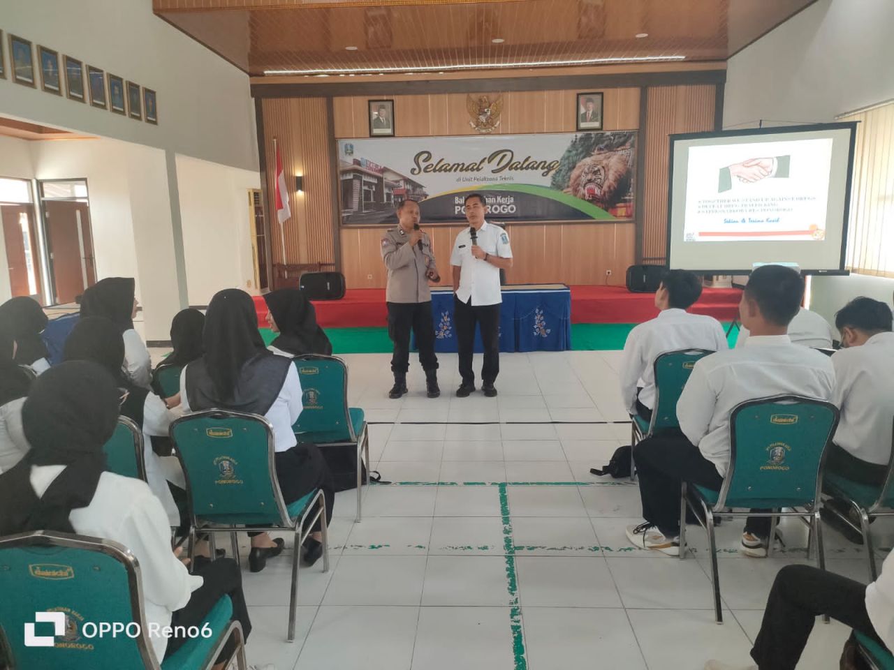Penyuluhan Bahaya Narkoba Dan TPPO Di UPT BLK Ponorogo
