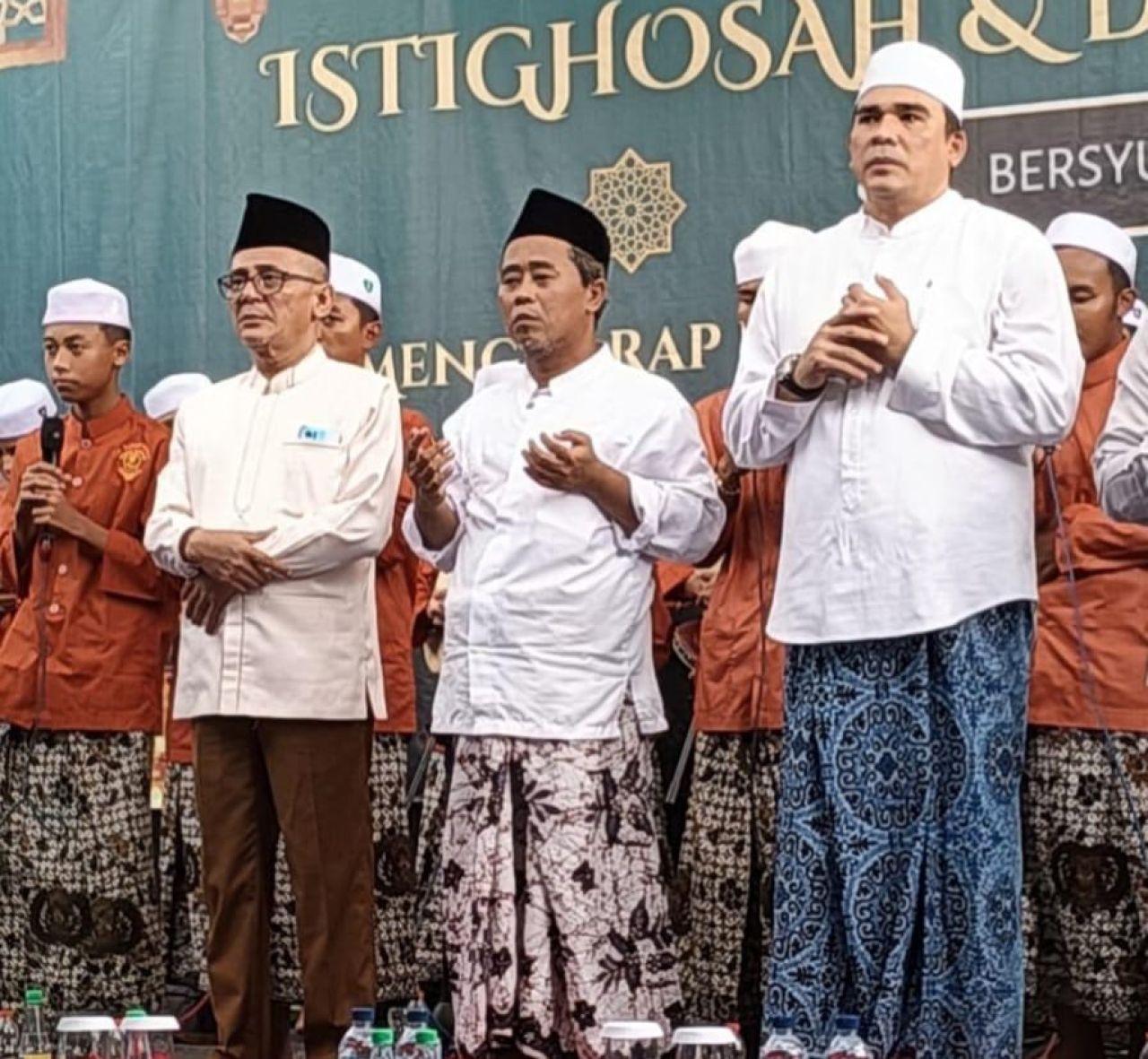 Wabup Kabupaten Pasuruan Shobih Asrori bersama Owner CV Cesa Jaya Tobacco