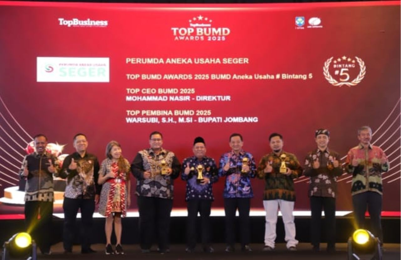 Bupati Jombang Raih Penghargaan TOP Pembina BUMD 2025 Tingkat Nasional
