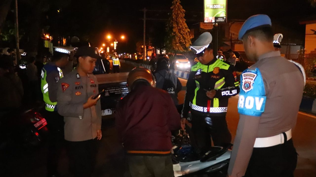 Premanisme dan Balapan Liar Jadi Atensi Polres Ponorogo Gelar Razia Malam