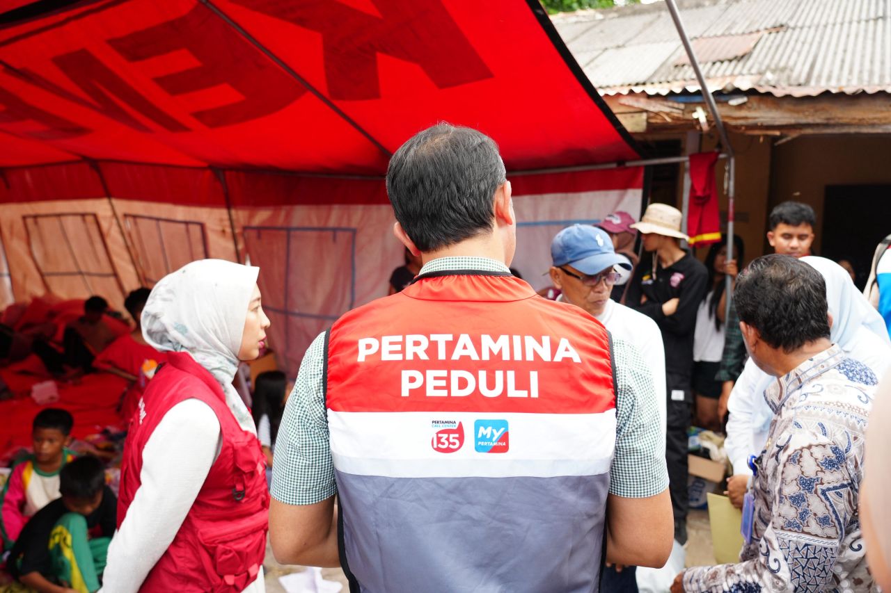 Pertamina Salurkan Bantuan Kemanusiaan untuk Korban Kebakaran Kelurahan 1 Ulu Palembang
