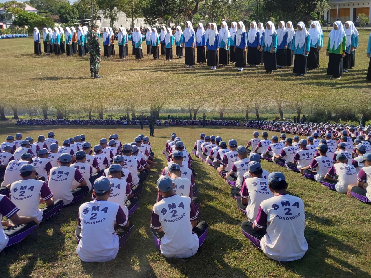 Sekolah Bangga Siswanya Dilatih PBB oleh Kodim Ponorogo