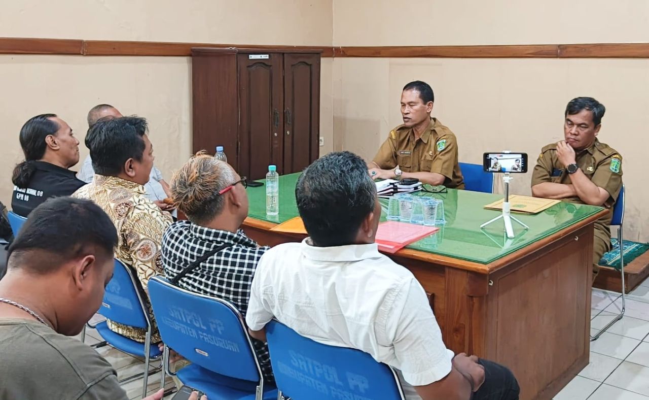 Suasana audensi FORMAT dengan Satpol PP Kabupaten Pasuruan terkait keberadaan cafe di Gempol 9