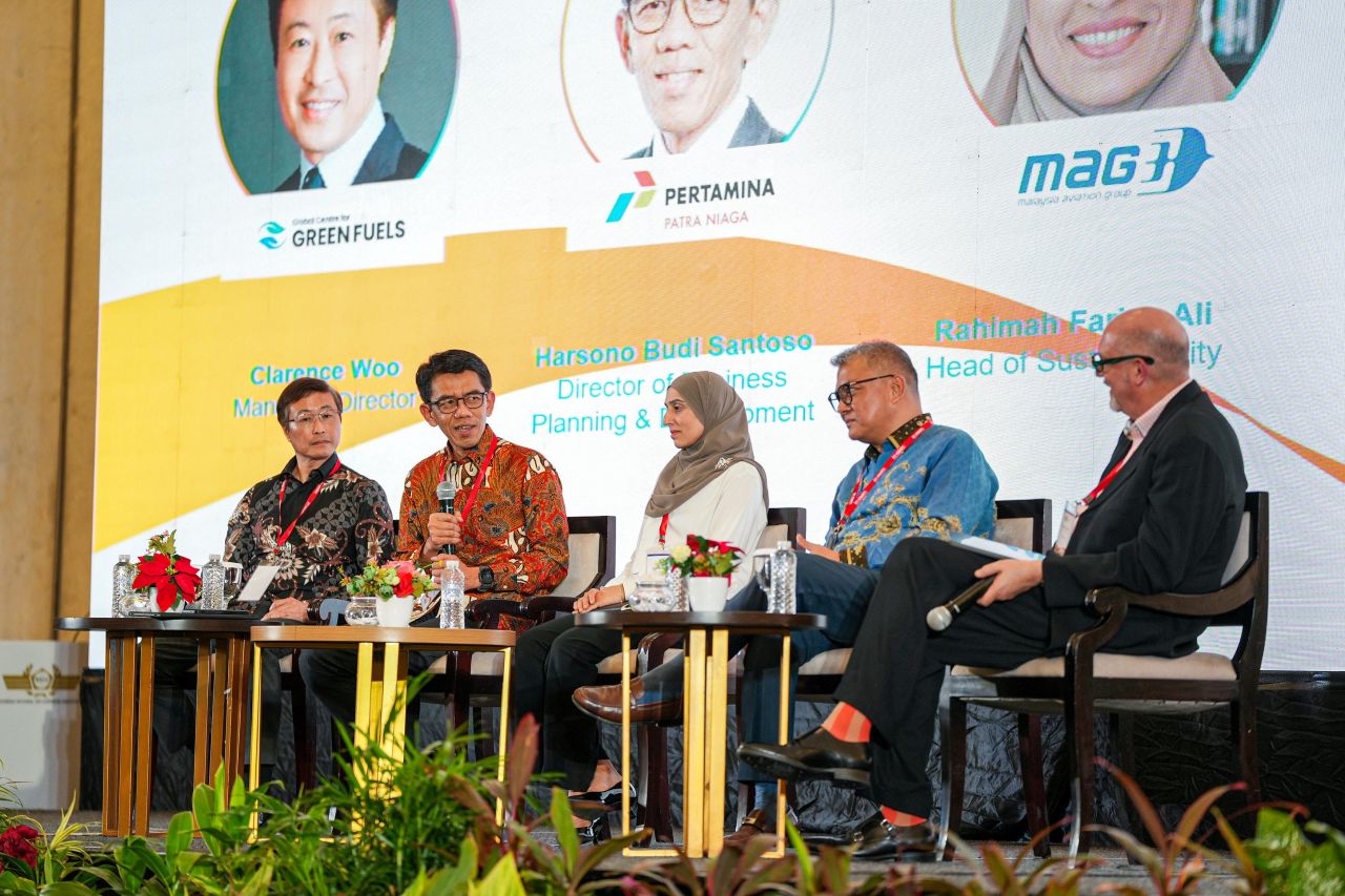 Pertamina Patra Niaga Dorong Kolaborasi Pengembangan SAF di Indonesia Aero Summit 2025