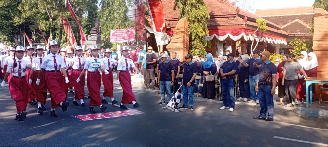 Semarak HUT RI ke-80 Kecamatan Ponorogo Gelar Lomba Gerak Jalan SD/MI