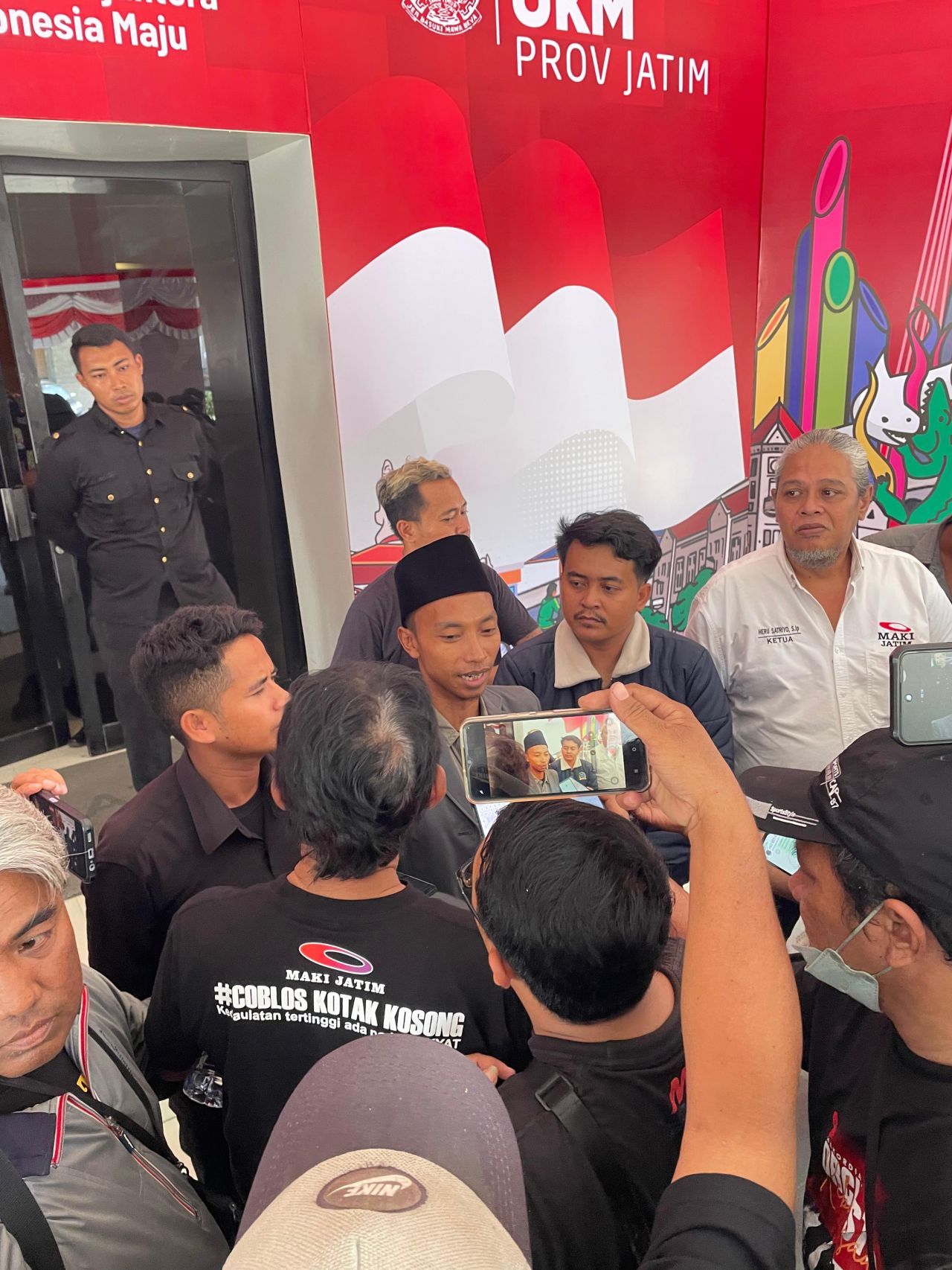 Ketua Gempar Jatim, Zahdi peci hitam (ist)