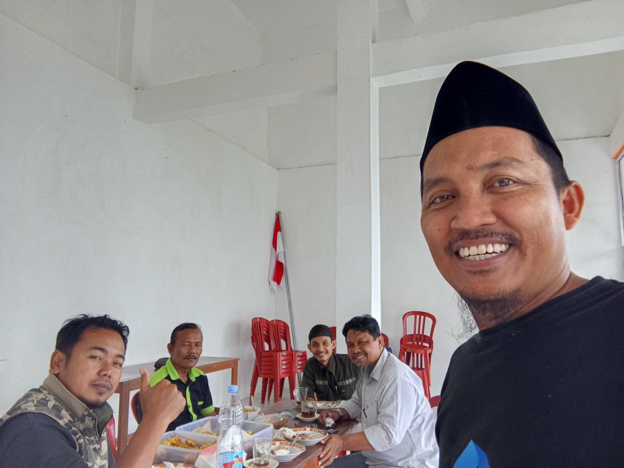 Di Kantor KDMP Baosan Kidul setelah acara ramah tamah di kantor balai Desa 
