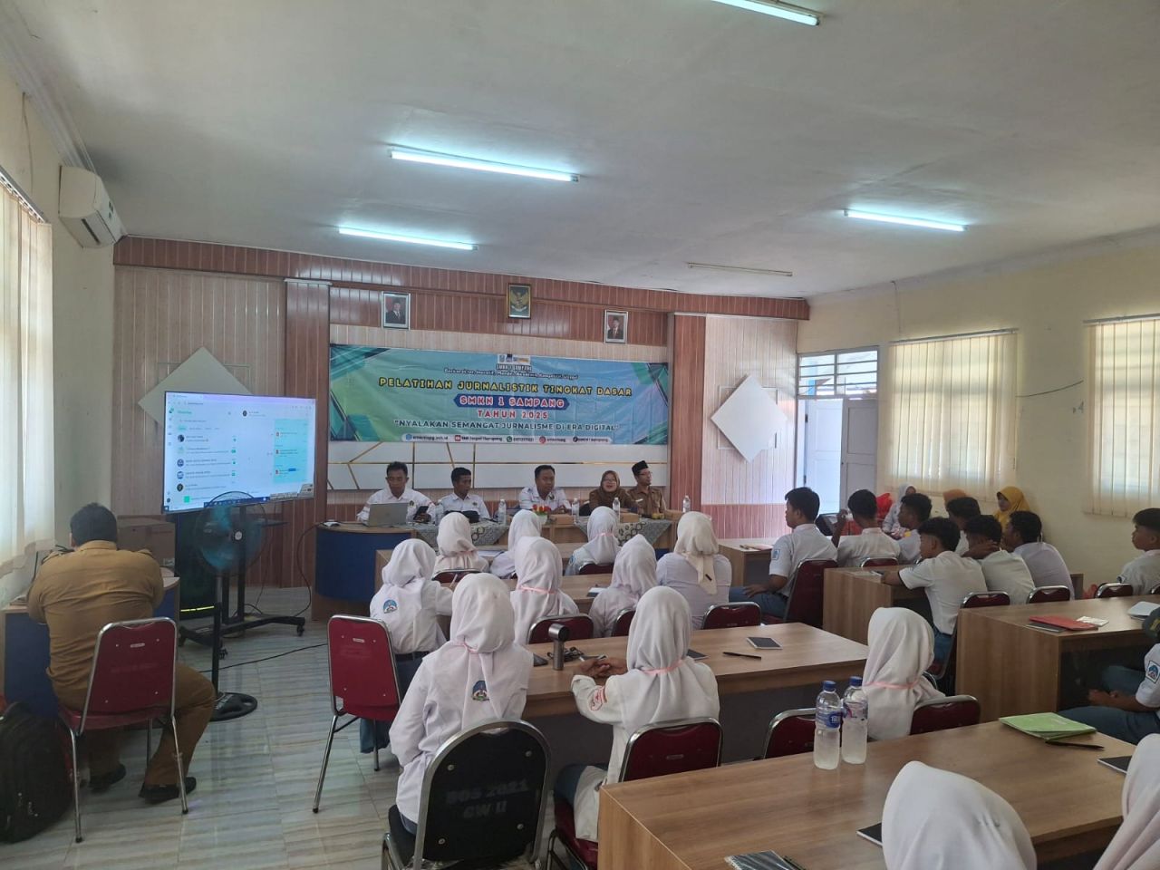 SMKN 1 Sampang Gelar Pelatihan Jurnalistik Dasar Bersama PWI