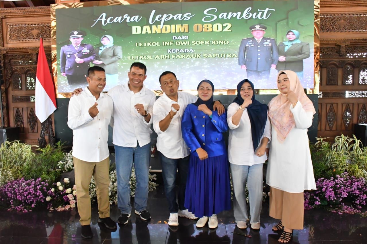 Bupati Sugiri Sancoko Pimpin Acara Lepas Sambut Dandim 0802/Ponorogo
