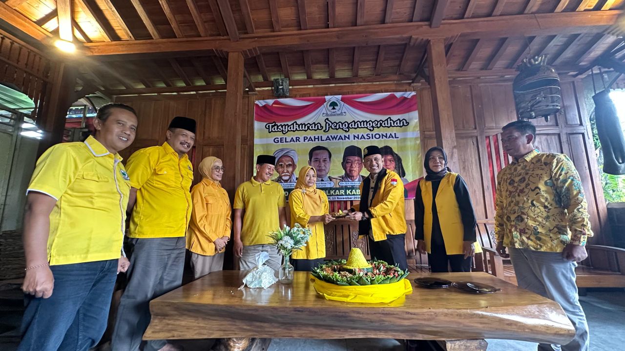 DPD Partai Golkar Kabupaten Pasuruan tasyakuran memperingati hari pahlawan