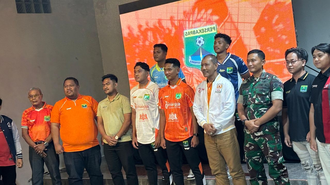 Tim pemain Persekabpas optimis menang di Liga III