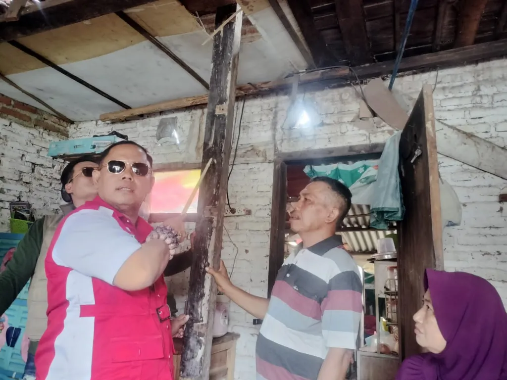 Potret Buram di Kota Pasuruan. Rumah Buruh Kayu Gadingrejo Bak Kandang Ayam