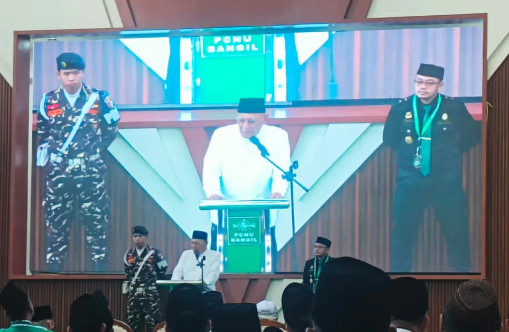 Pelantikan Ketua PCNU Bangil. Gus Yahya Tekankan Kemandirian Dalam Berorganisasi 