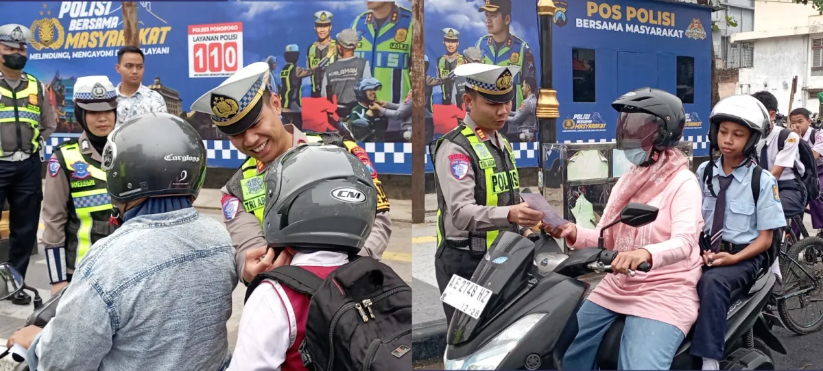 Awali Operasi Patuh Semeru 2026, Kasatlantas Polres Ponorogo Bagikan Bunga dan Helm kepada Pengendara