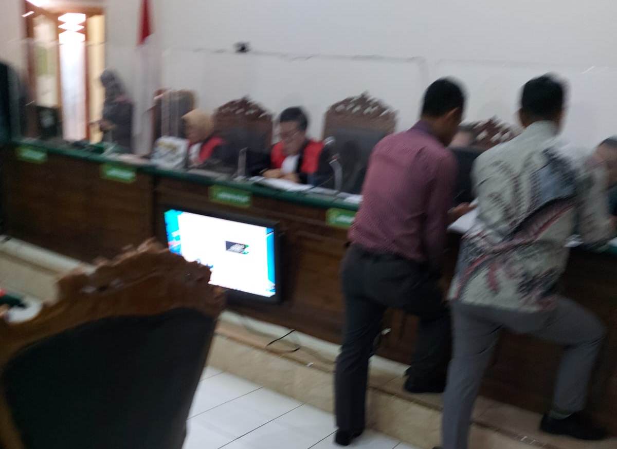 Sidang perkara sengketa hak atas tanah di PN Surabaya