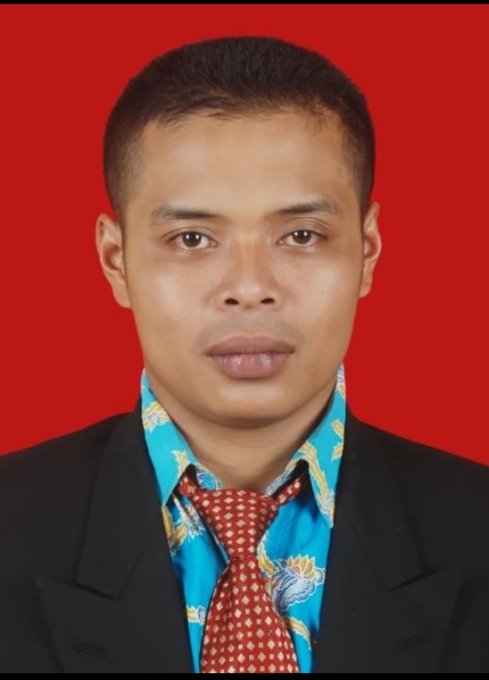 Sarjito. S. Pd.I kepala sekolah MTs. Al Kautsar Ngrayun Ponorogo