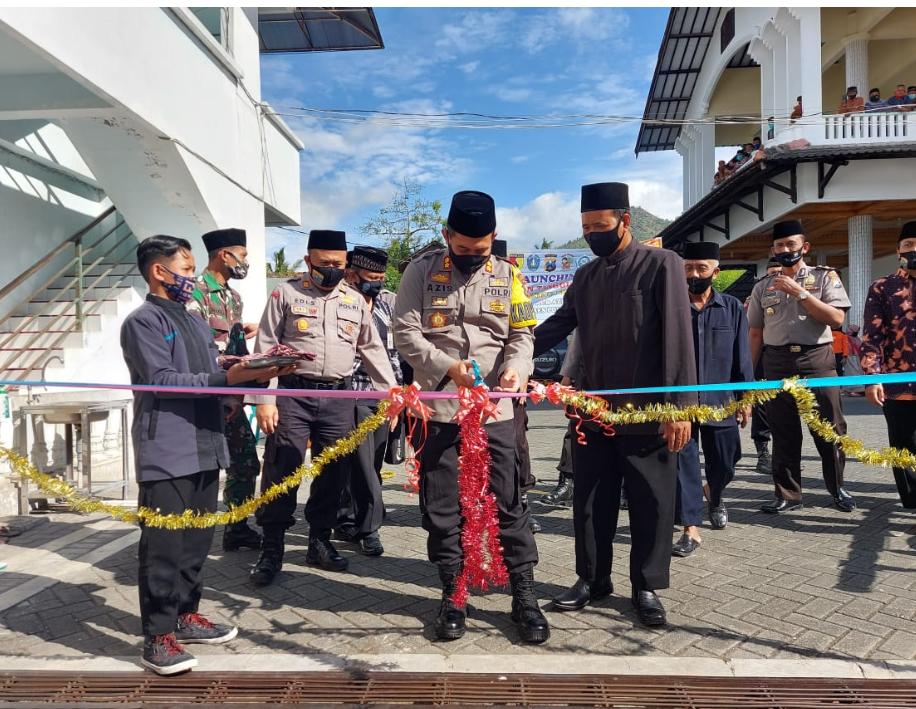Kapolres Ponorogo Saat Meresmikan Pesantren Tangguh