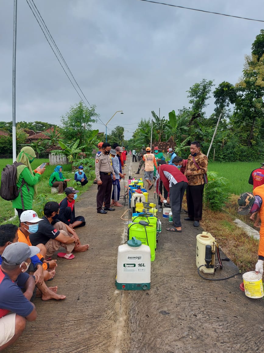 Giat POC Bhabinkamtibmas Dan Babinsa Sukorejo Sesuai Anjuran Bupati