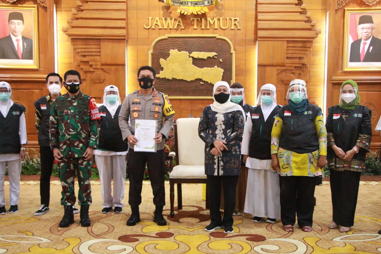 Kapolda Jatim, Gubernur dan Pangdam V Brawijaya Jalani Vaksin Kedua