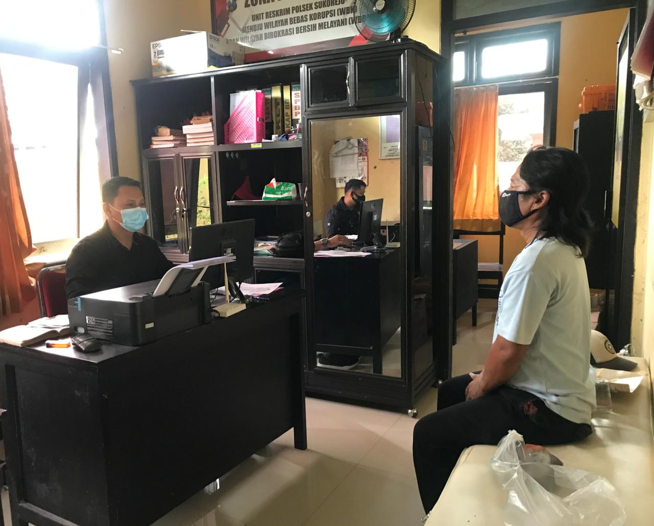 Unit Reskrim Polsek Sukorejo Amankan Pelaku Judi Togel