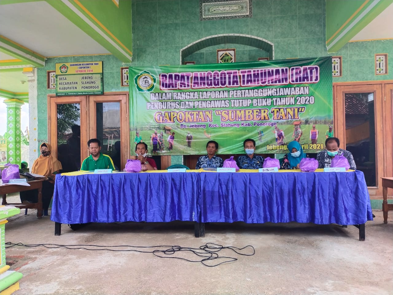 Resepsi RAT Tutup Buku Tahun 2020 Gapoktan  Sumber Tani Desa Jebeng 
Kec. Slahung Kab. Ponorogo
(fotto : Sandi T)