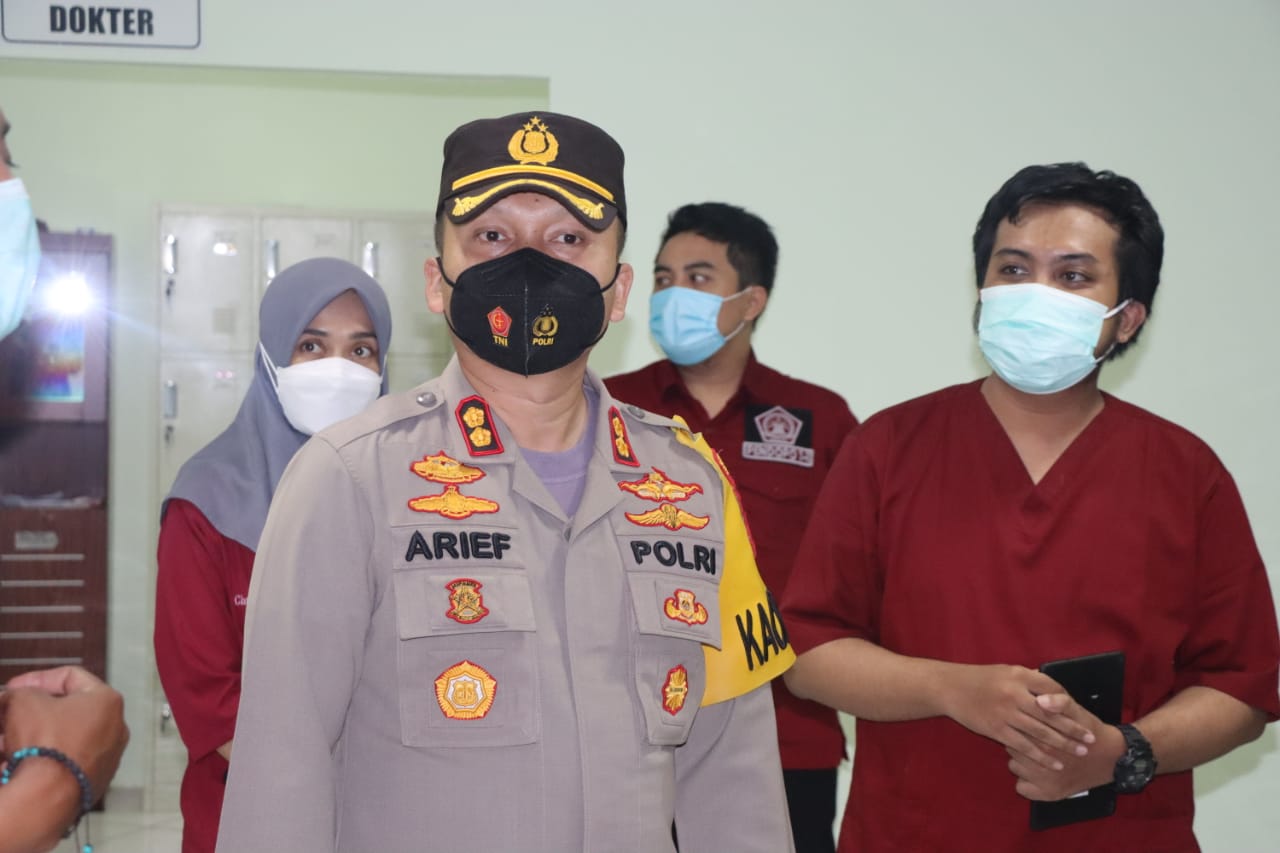 Kapolres Gresik AKBP Arief Fitrianto,