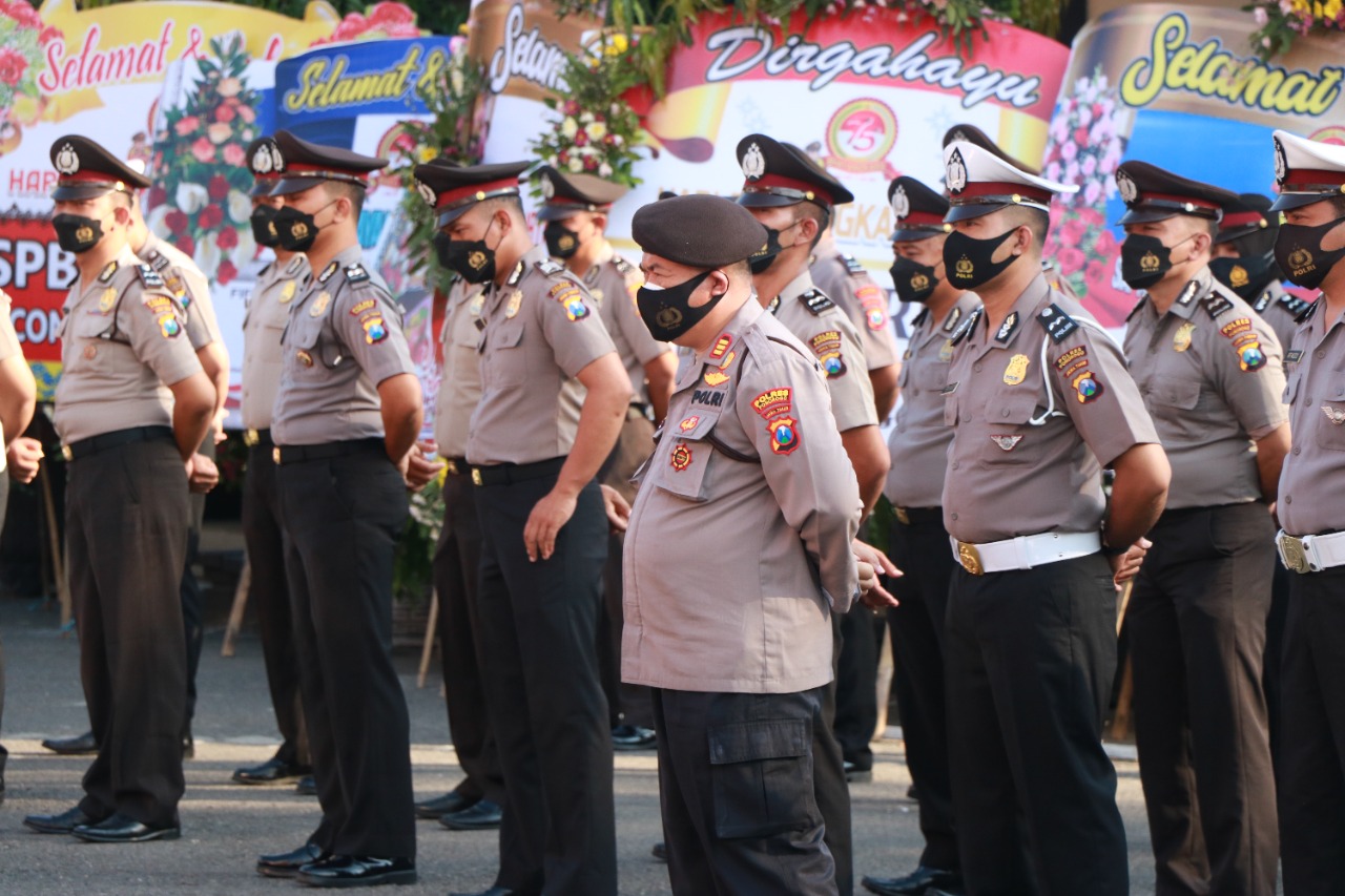 Giat Upacara Korps Raport Kenaikan Pangkat 