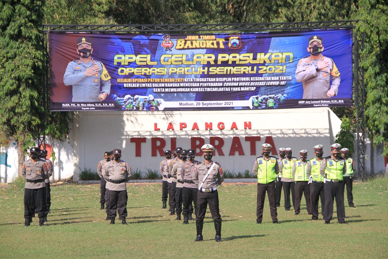 Giat apel Operasi Patuh Semeru 2021 Polres Madiun
