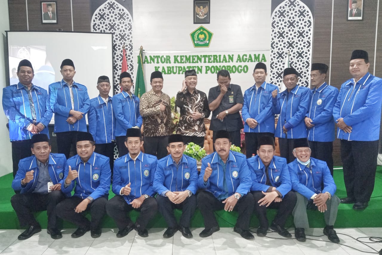 Foto bersama Anggota APRI Ponorogo