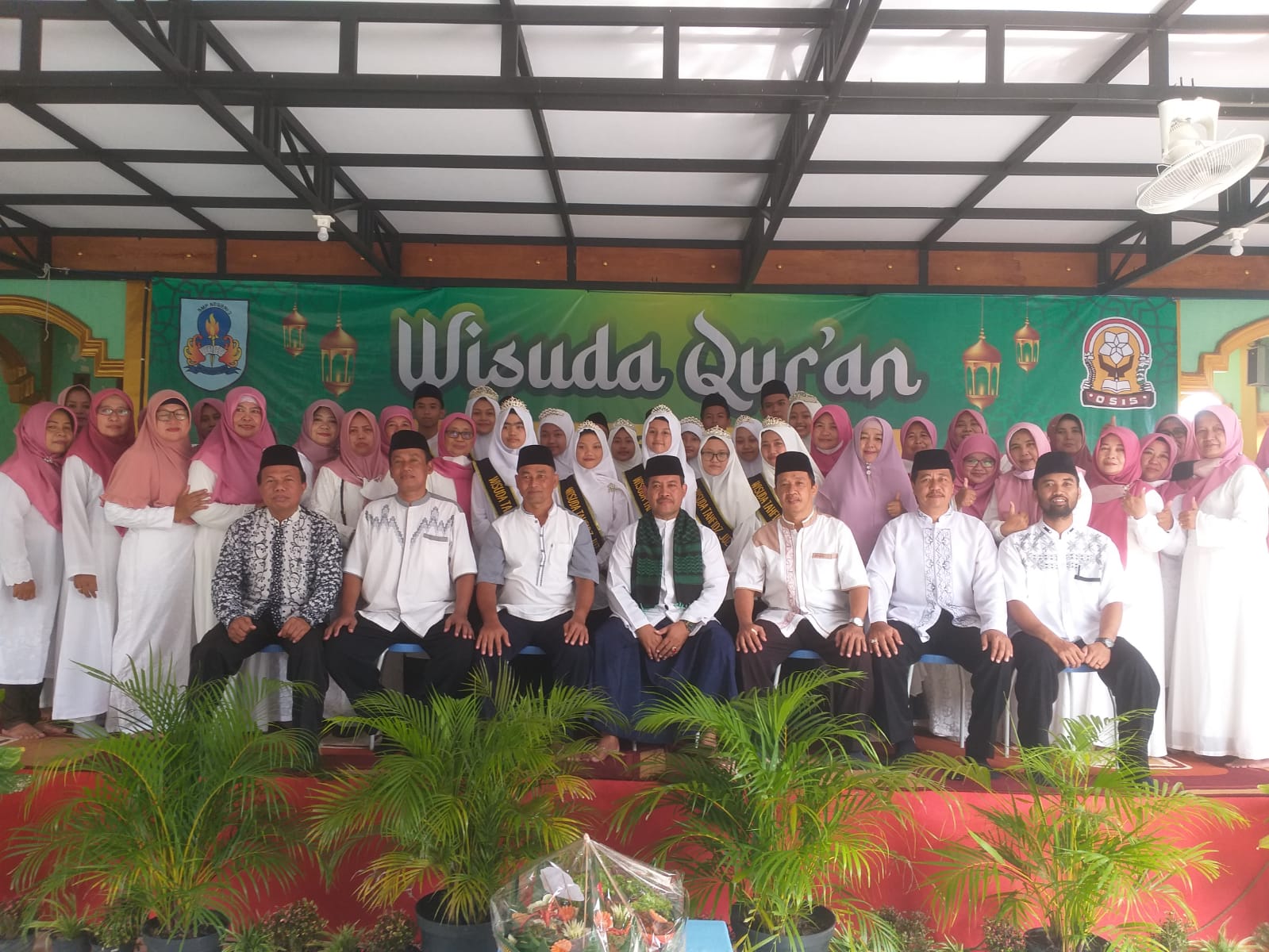 Fotto para wisudawan SMPN 3 Ponorogo