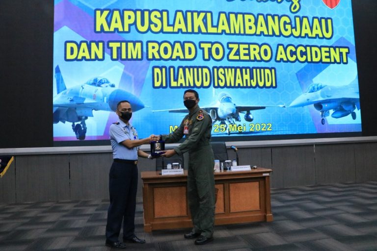 Foto : Saat Road To Zero Accident Lanud Iswahjudi
