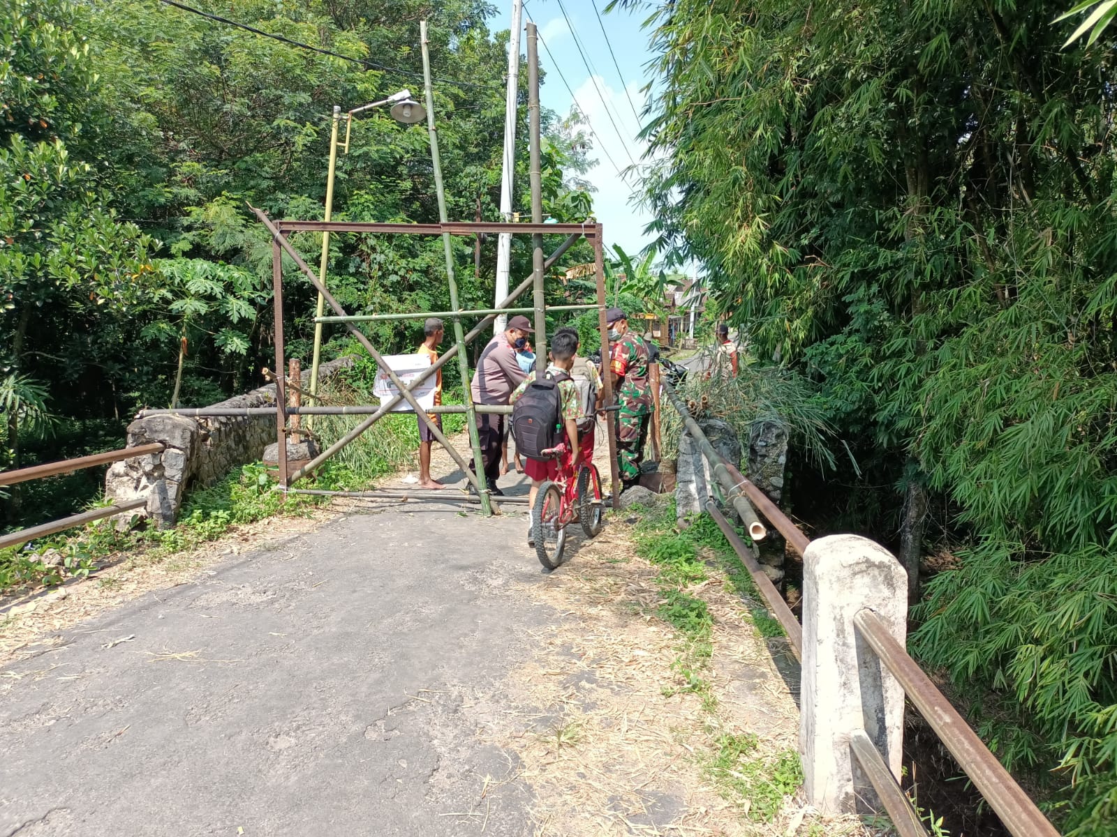 Lokasi jembatan rusak