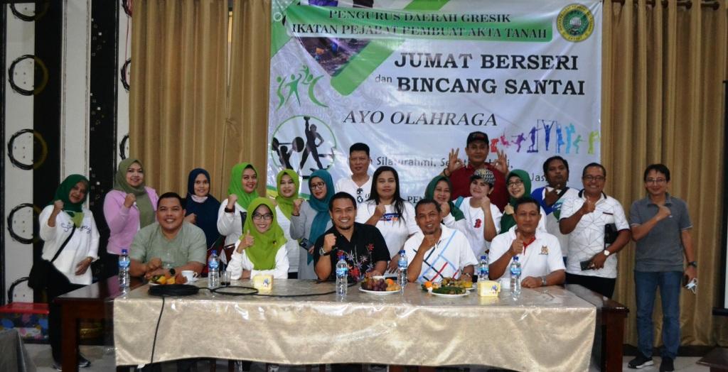 Pengurus IPPAT Gresik Bersama Kabid Pendapatan Daerah dan BPHTB, Hendriawan Susilo