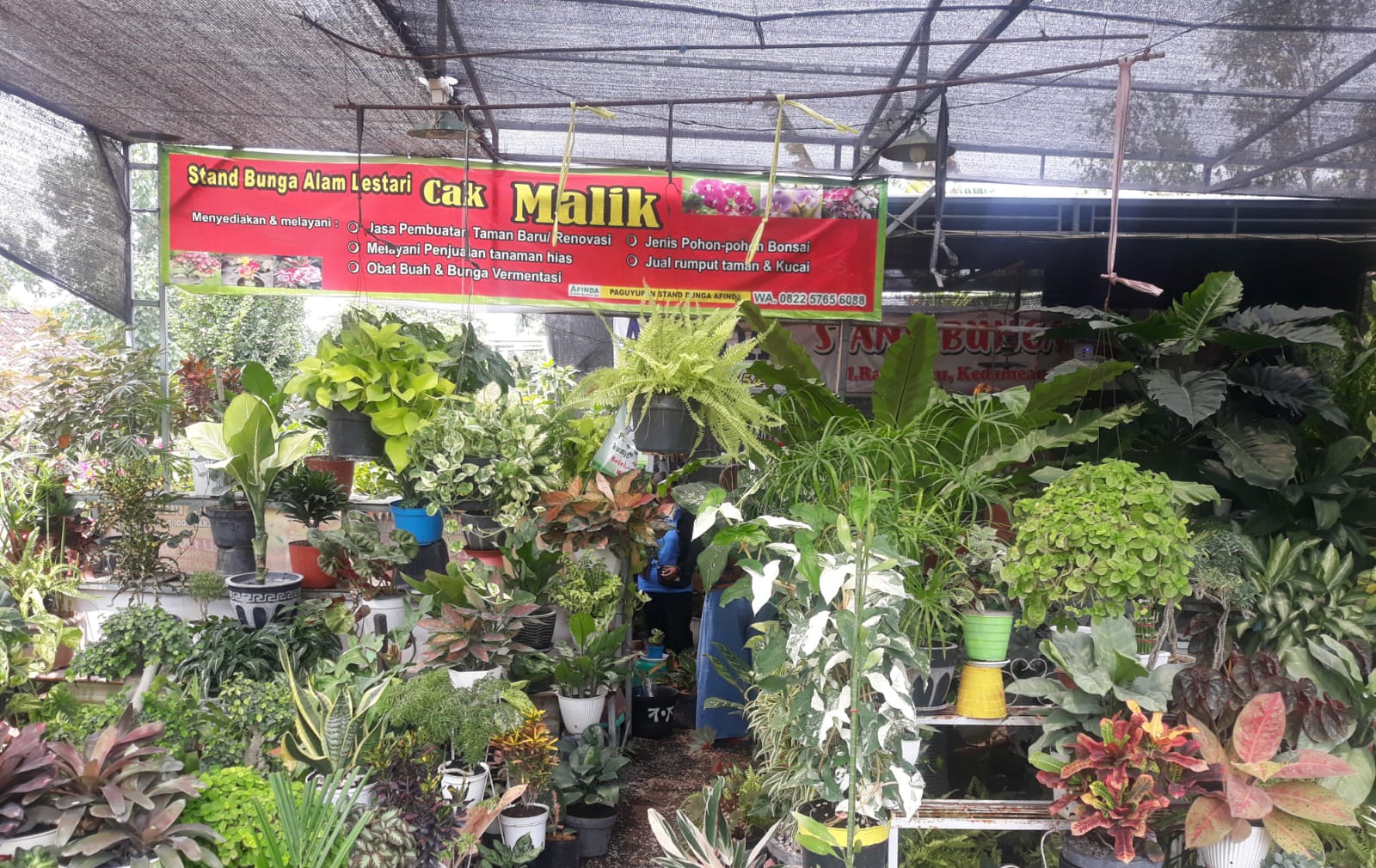 Stand bunga Cak Malik