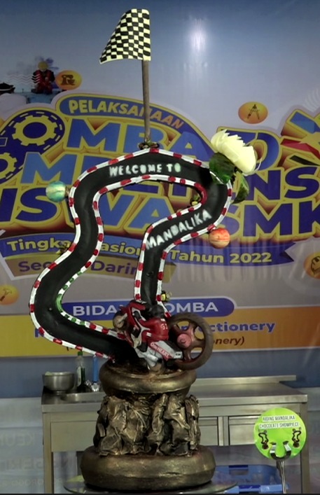 Hasil karya Kuny Humayroh Sirkuit Moto GP Mandalika