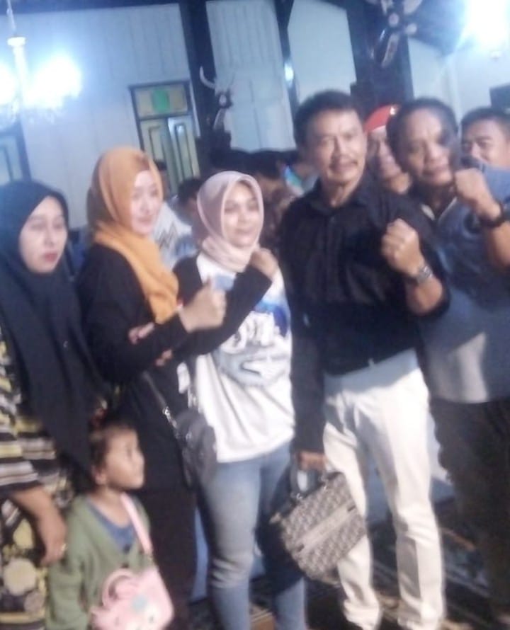 MIO PD Jombang saat hadiri Ultah Mantan Bupati Jombang