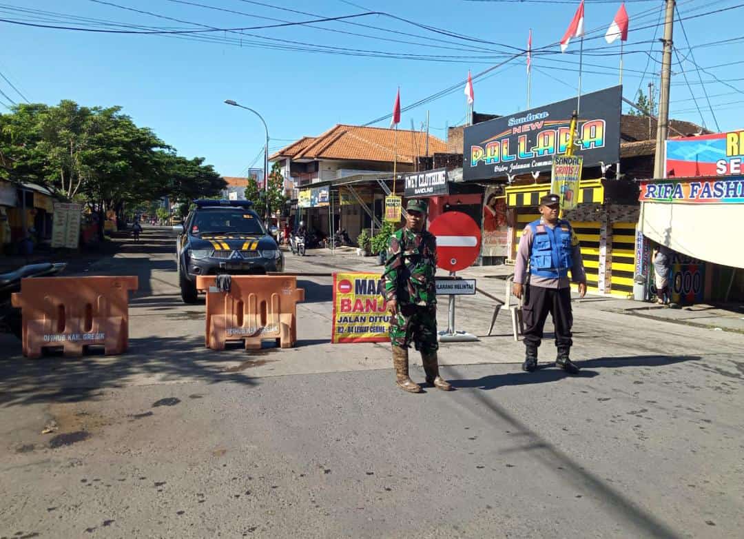 Akses Jalan Morowudi-Benjeng ditutup akibat banjir