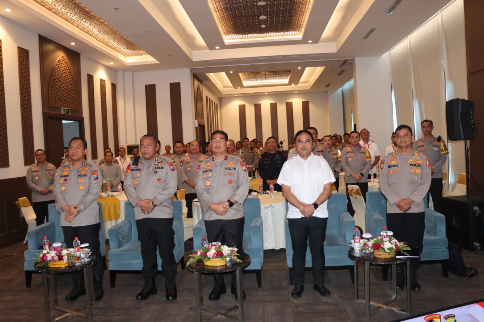 Wakapolda Jatim Pimpin Sosialisasi Perpol Nomor 10 Tahun 2022 di Gresik