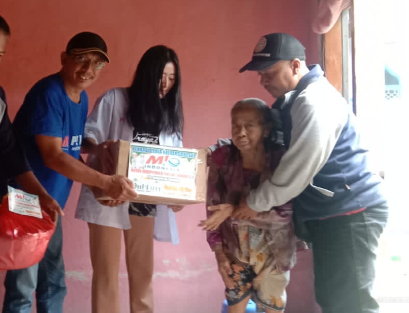 PD MIO Jombang Berbagi Keberkahan Di Bulan Ramadhan