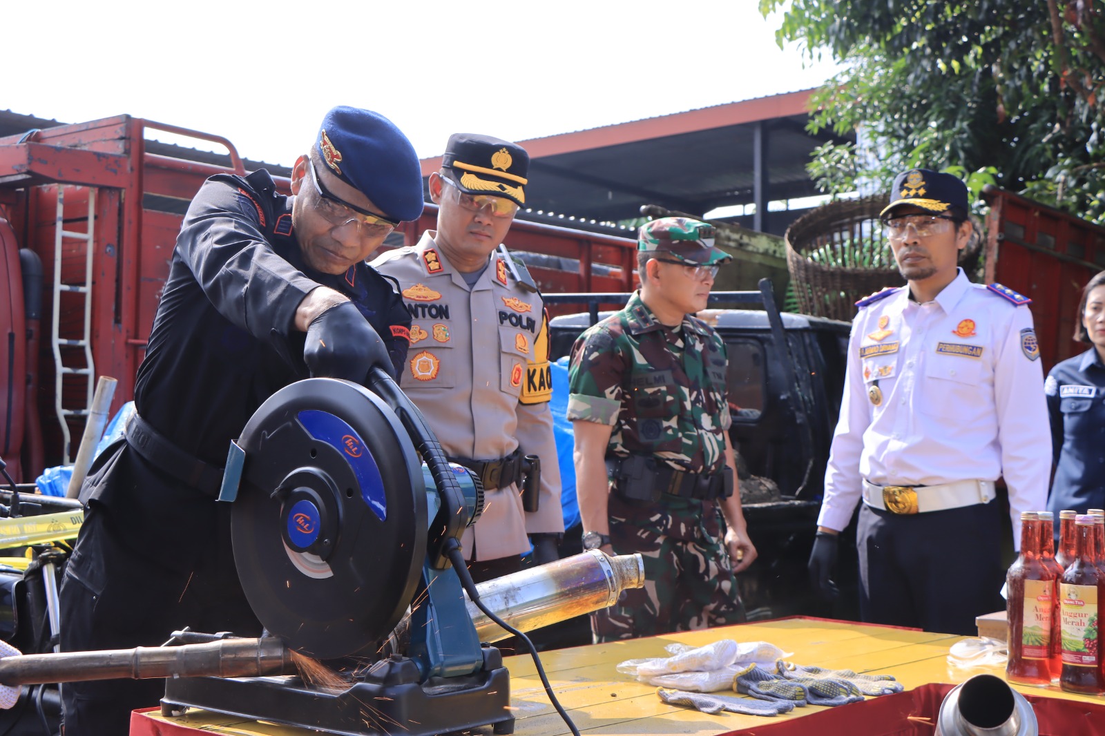 Pemusnahan barang bukti