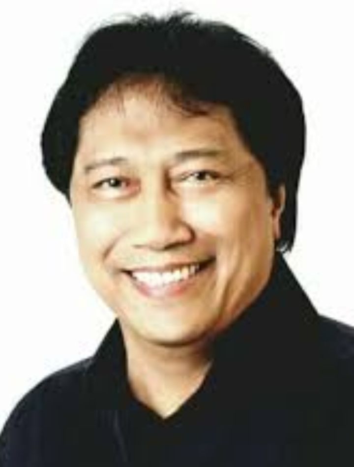 Dr. Transtoto Handadhari