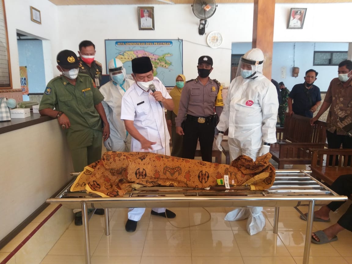 Pelatihan pemulasaraan jeazah di desa Prayungan