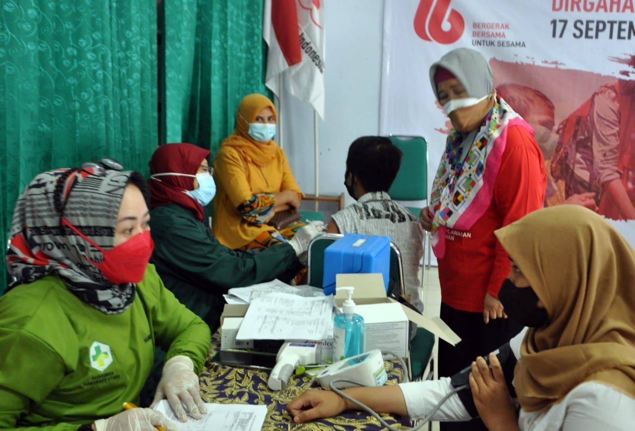 Aksi nyata HMI Ponorogo dalam program vaksinasi 