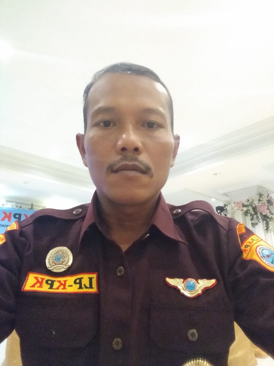 Dz H Fajar 
ketua Komisi Cabang Lembaga Pengawas Kebijajan Pemerintah Dan Keadilan ( KOMCAB LP KPK ) Kab. Ponorogo