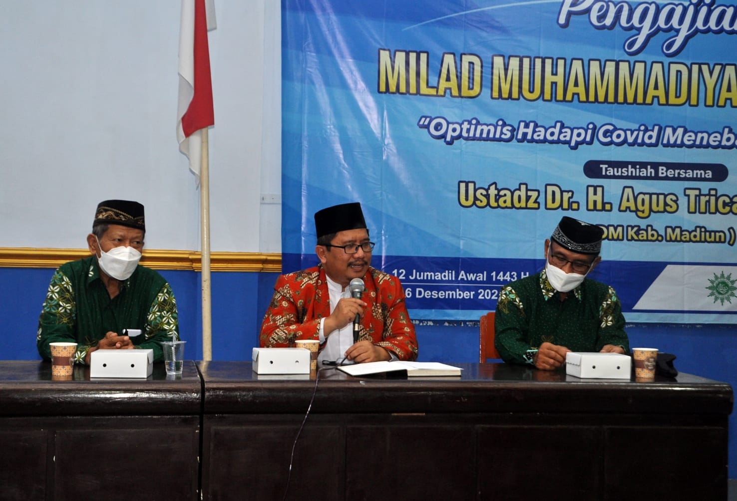 Dakwah: Ustad Agus memberikan taushiah
