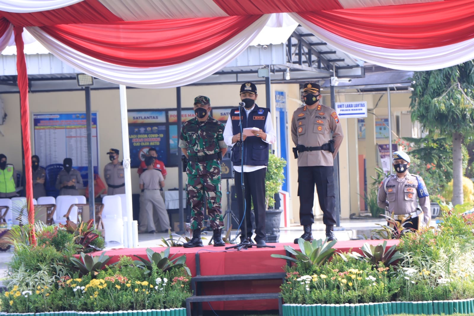 Apel gelar pasukan Jelang NATARU Polres Madiun